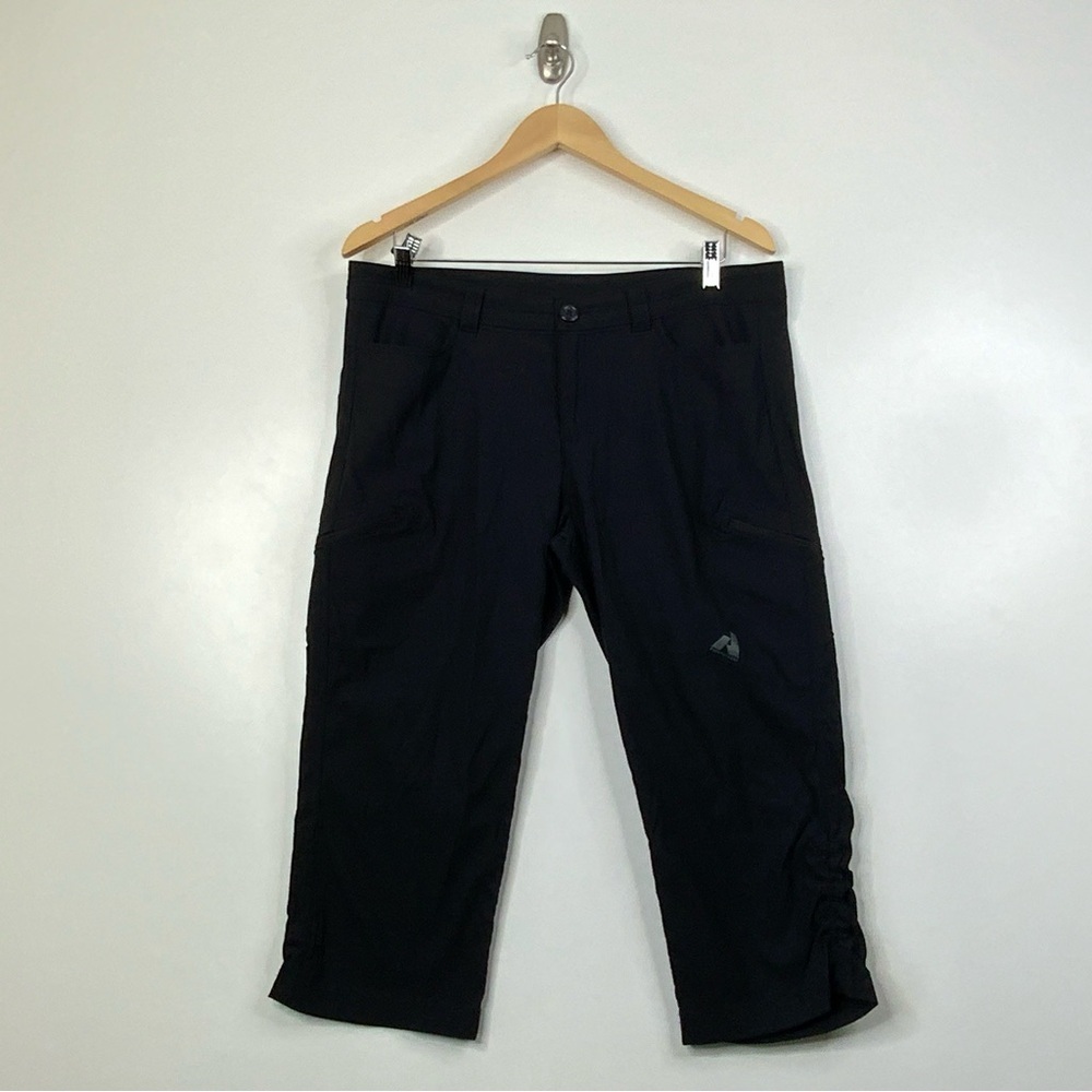 Eddie Bauer Black Cropped Active Pants